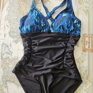 Size Large Onepiece Swimsuit